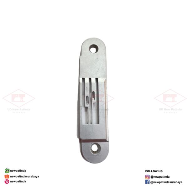 B1103-038-F00 Needle Plate / Plat Gigi / Tataban Mesin Jahit Juki 380