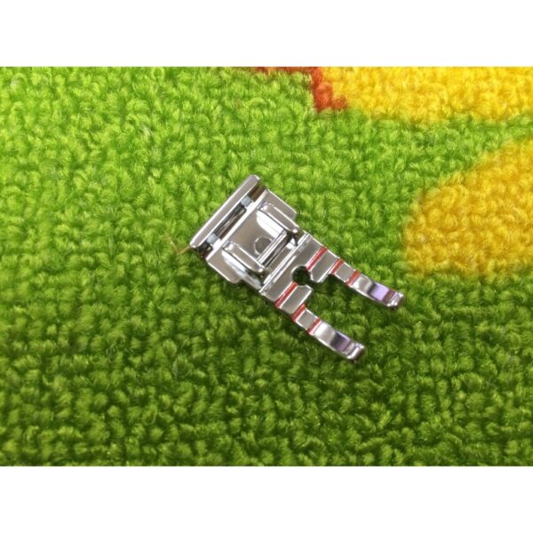 4127855-45 1/4 piecing foot sepatu mesin jahit rumah tangga zig zag portable putih